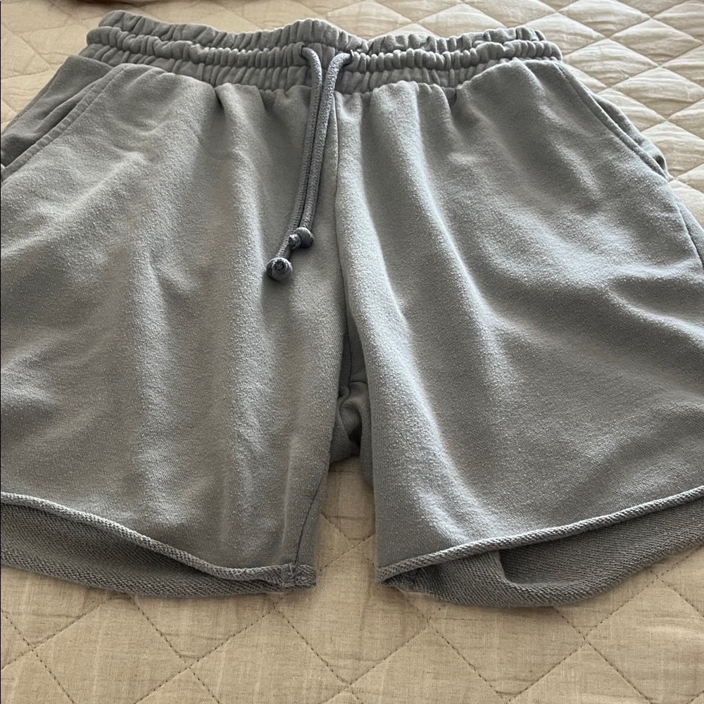 H&M Men's Athletic Gray Shorts